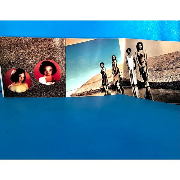 En Vogue – Funky Divas CD 1992 - Classic ‘90s R&B / Soul / Pop Music Album - Picture 6 of 7